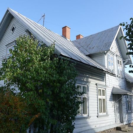 Alice Backyard-Holiday Home And Spa Pärnu Extérieur photo