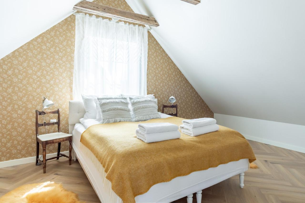 Alice Backyard-Holiday Home And Spa Pärnu Extérieur photo